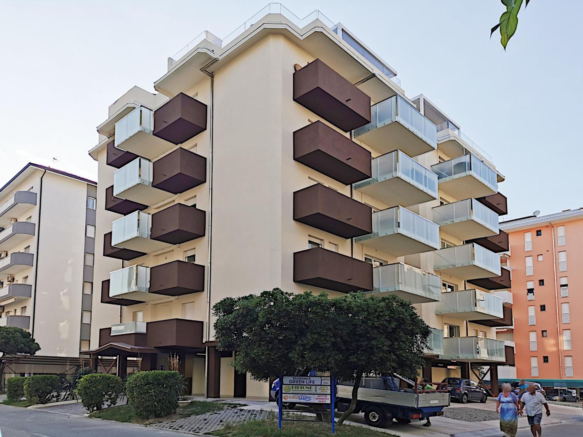 Residence Green Life Bibione Exteriör bild